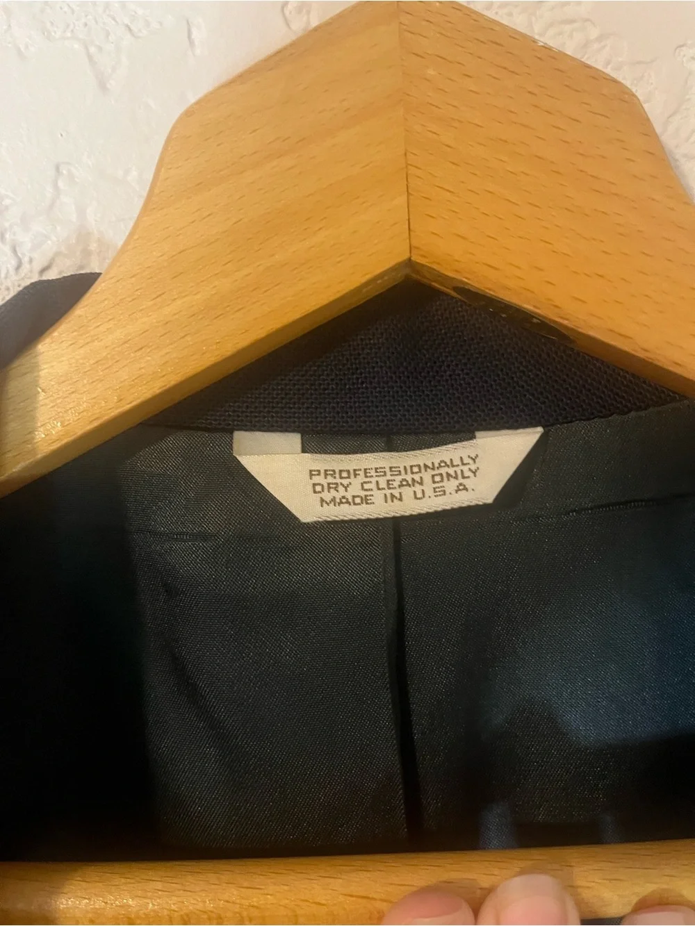Craig Scott Men's Classic Navy Blazer with Gold Buttons size 44L